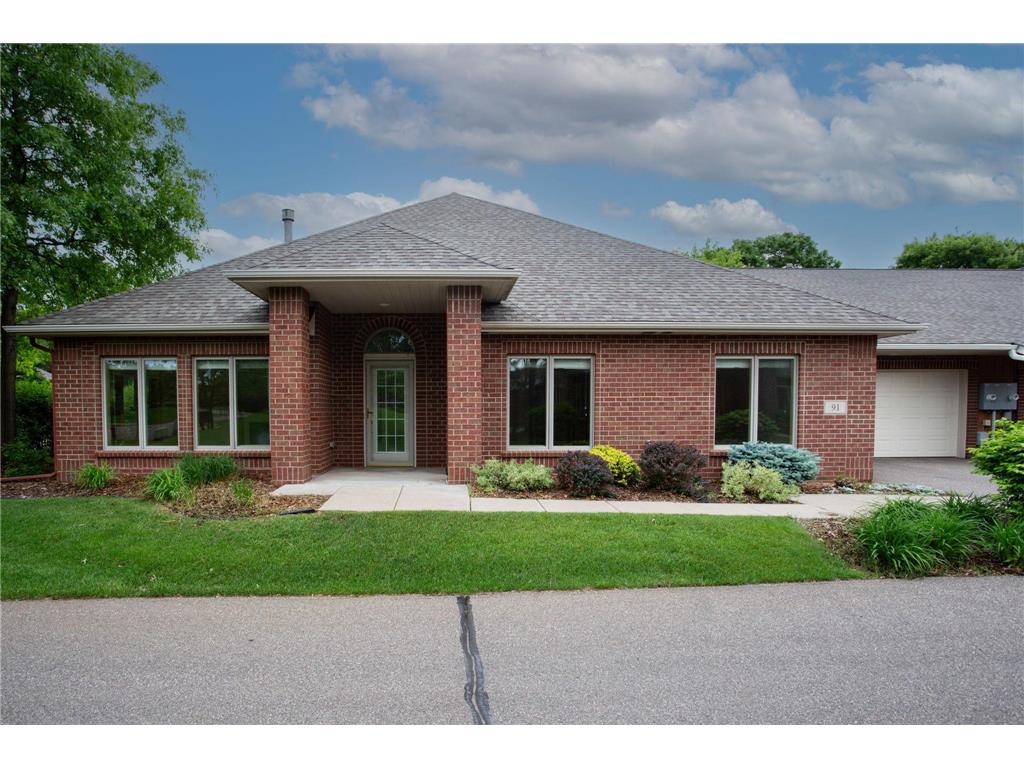 91 Deerwood Court Hudson WI 54016 7085088 image1
