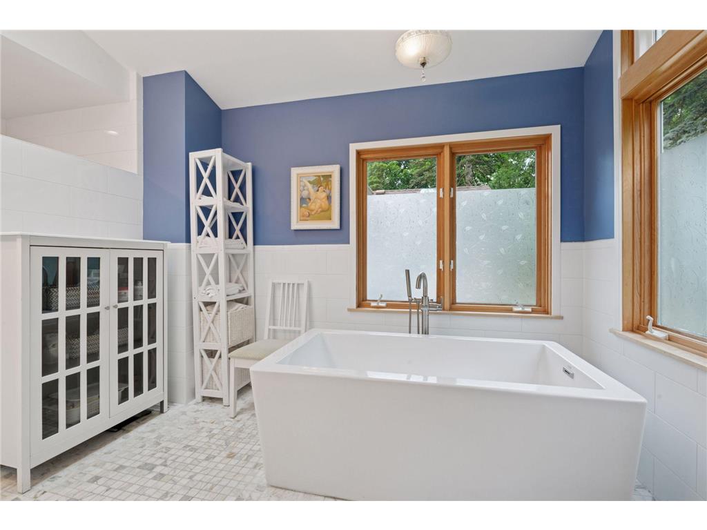 91 Forest Dale Road Minneapolis MN 55410 7011505 image16