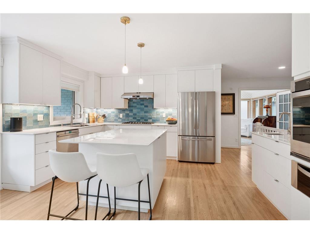 91 Forest Dale Road Minneapolis MN 55410 7011505 image2