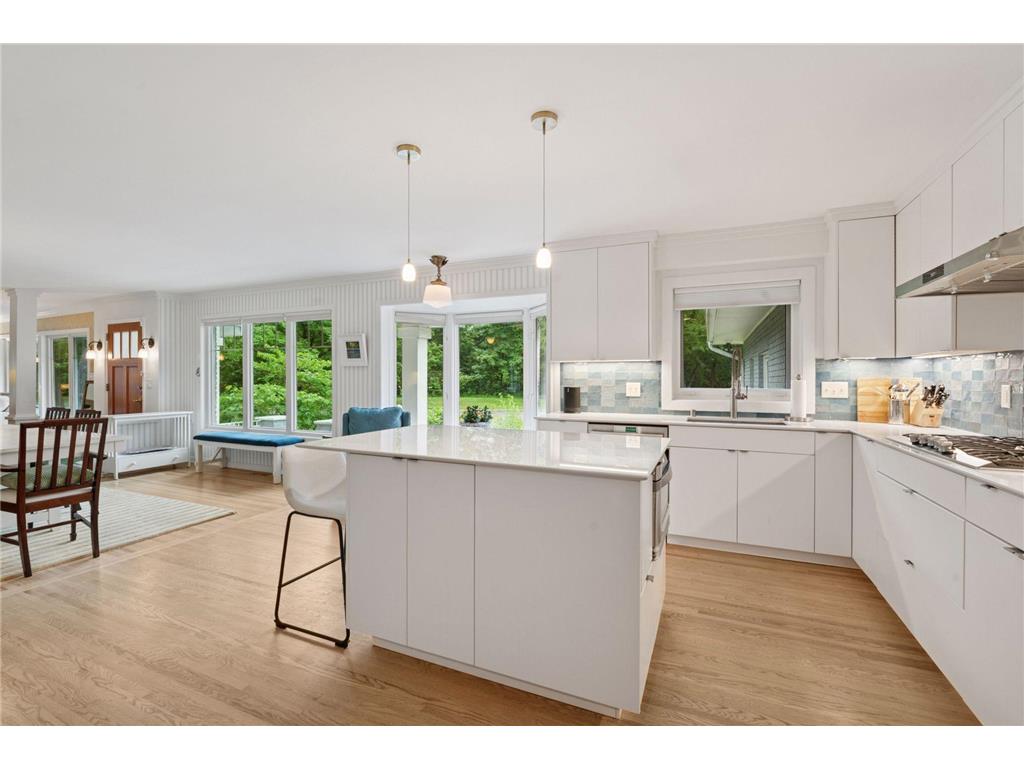 91 Forest Dale Road Minneapolis MN 55410 7011505 image23