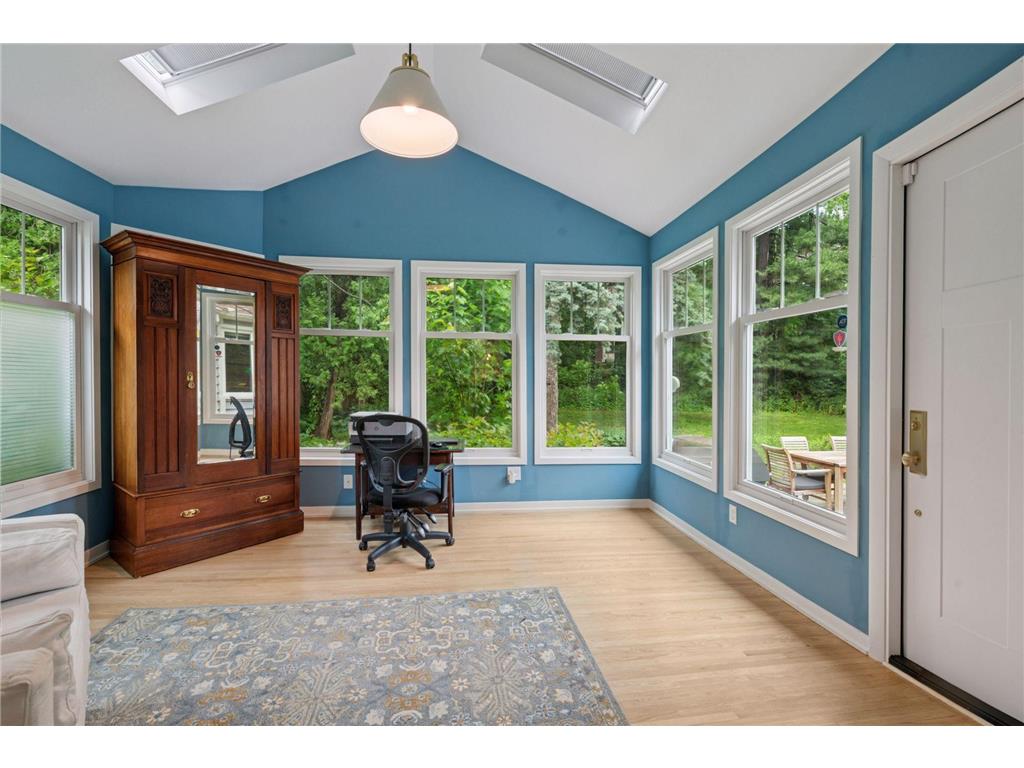 91 Forest Dale Road Minneapolis MN 55410 7011505 image26