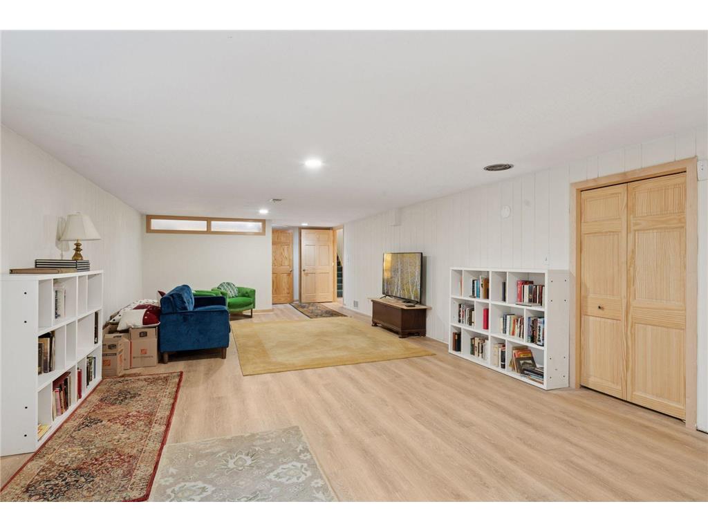 91 Forest Dale Road Minneapolis MN 55410 7011505 image29