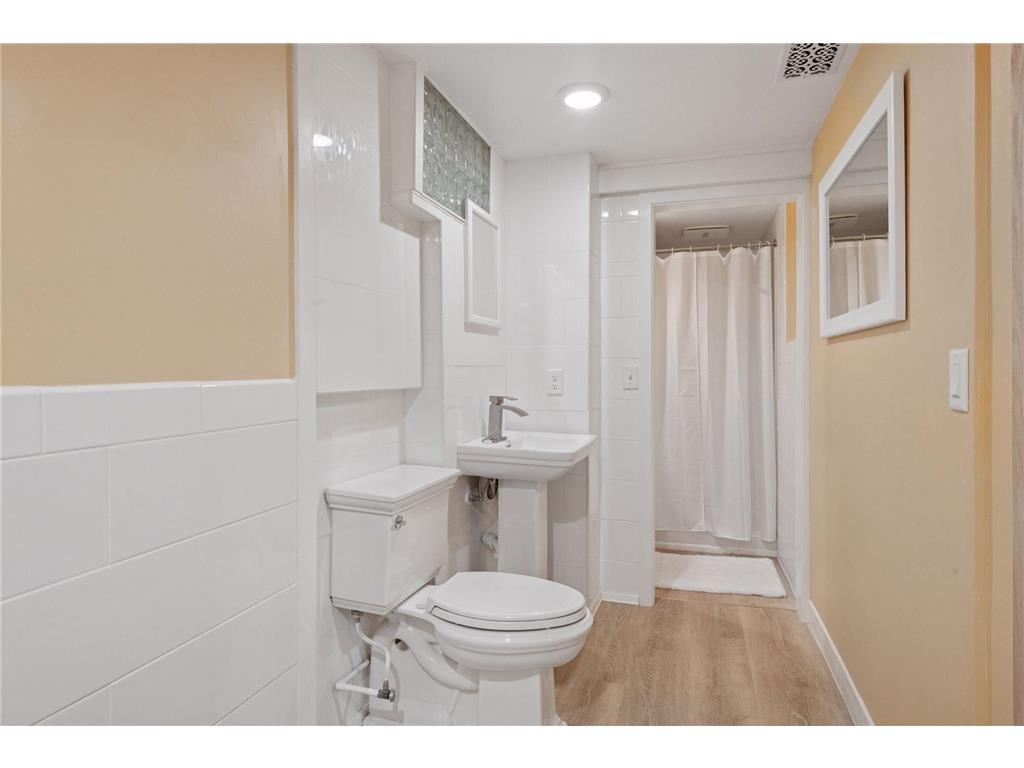 91 Forest Dale Road Minneapolis MN 55410 7011505 image32