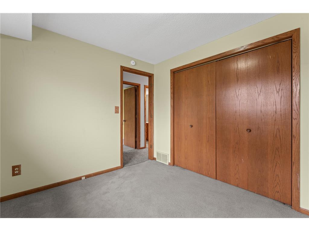 910 25th Street SE Rochester MN 55904 7055086 image24