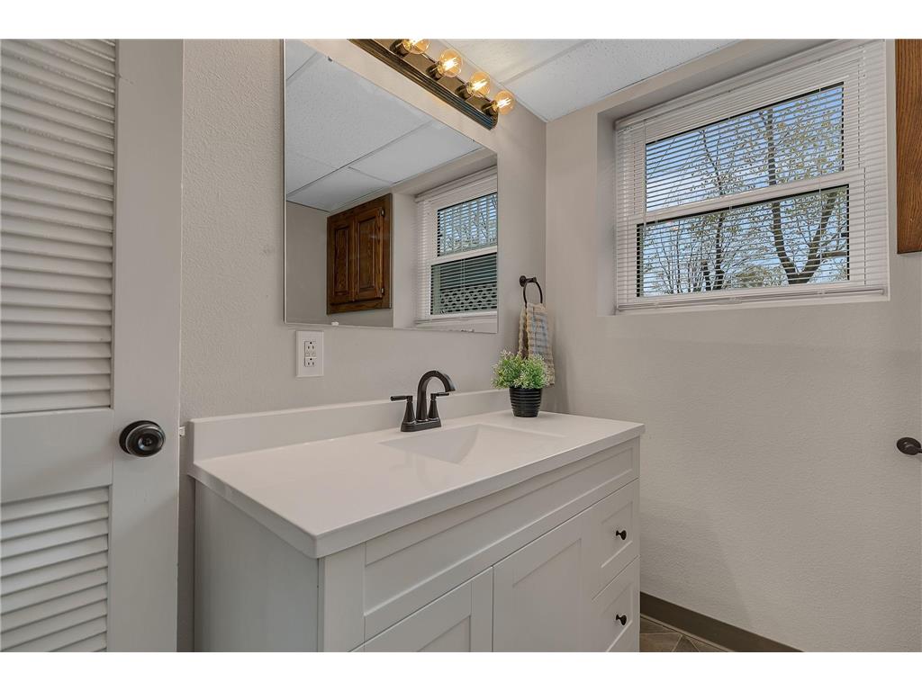 910 38th Avenue N Saint Cloud MN 56303 7068029 image16