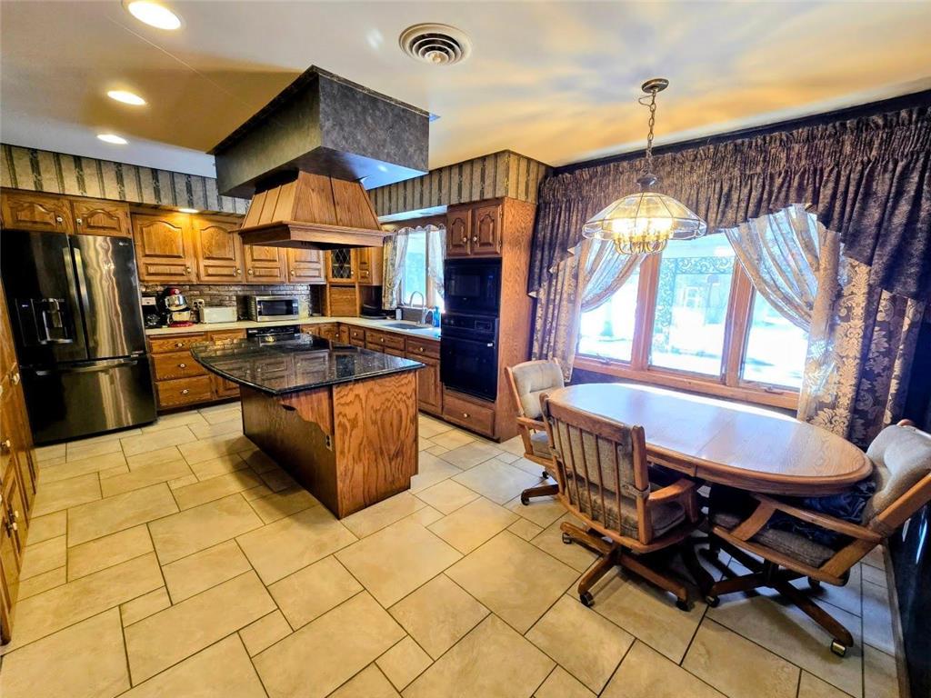 910 3rd Avenue SW Pipestone MN 56164 7036281 image11