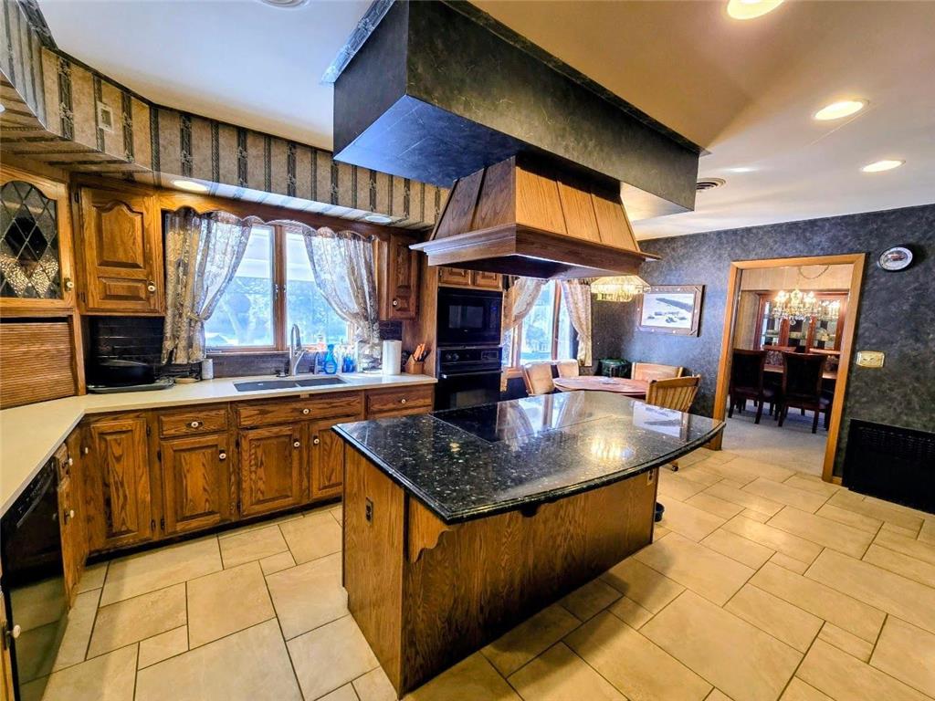910 3rd Avenue SW Pipestone MN 56164 7036281 image16