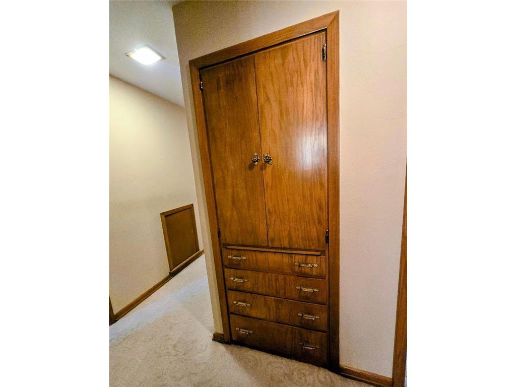 910 3rd Avenue SW Pipestone MN 56164 7036281 image23