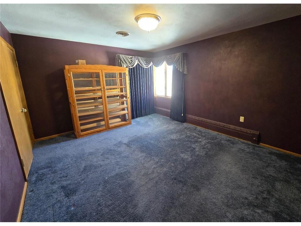 910 3rd Avenue SW Pipestone MN 56164 7036281 image34