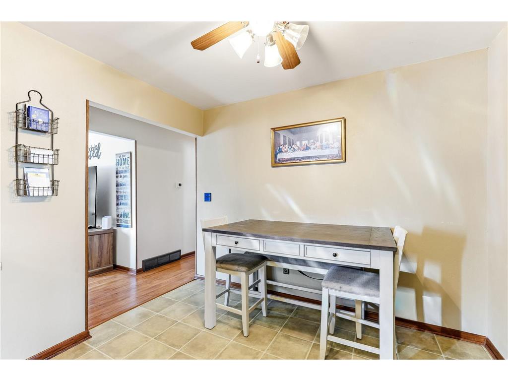 910 6th Street W Hastings MN 55033 7027202 image5