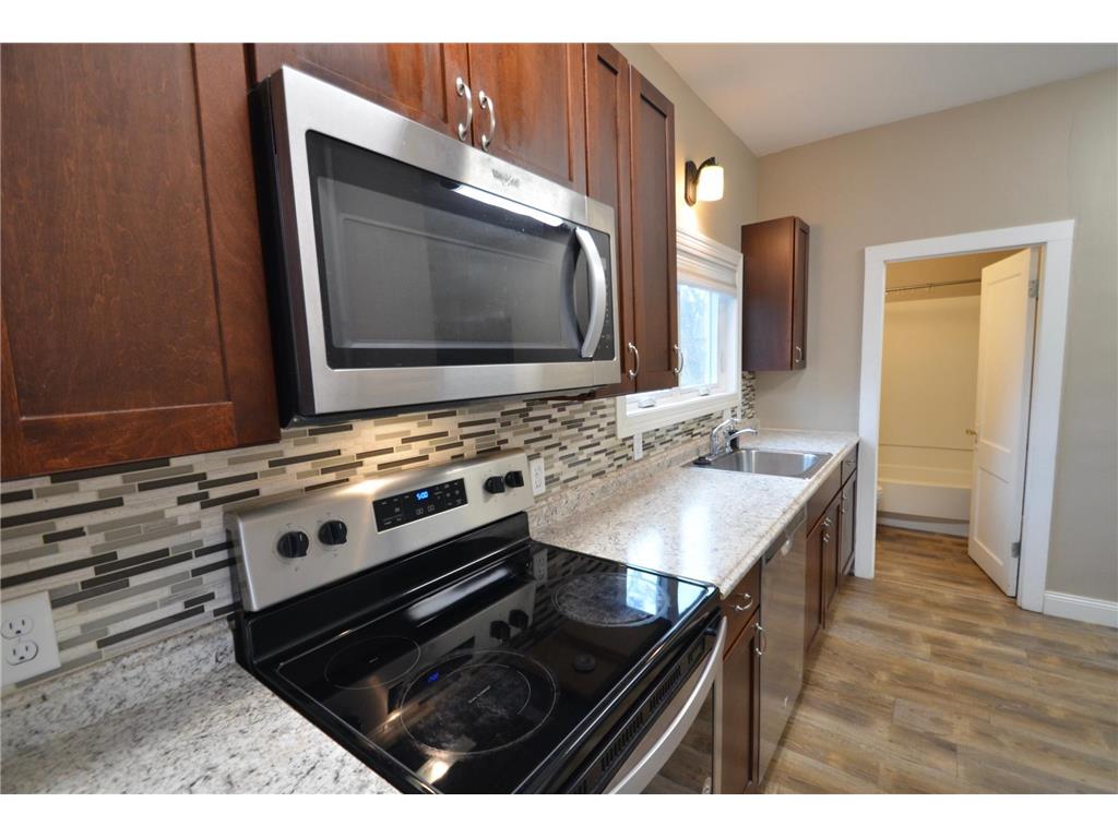 910 7th Street N Fargo ND 58102 7099197 image9