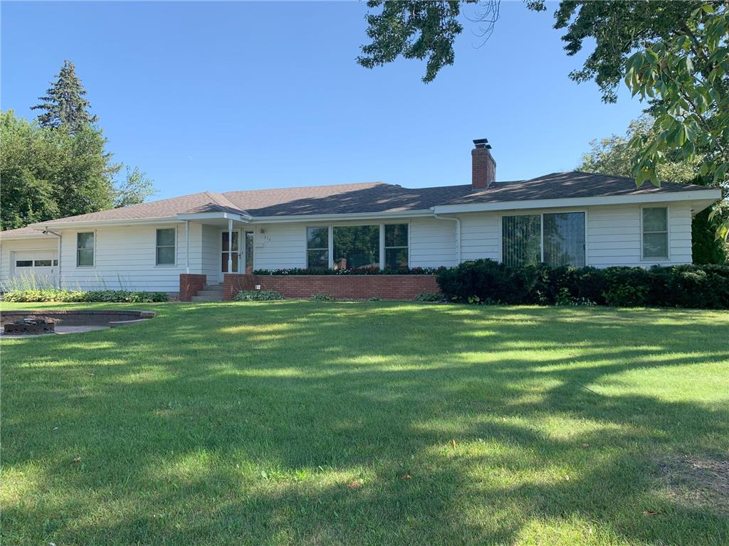 910 8th Avenue E Shakopee MN 55379 6523040 image1