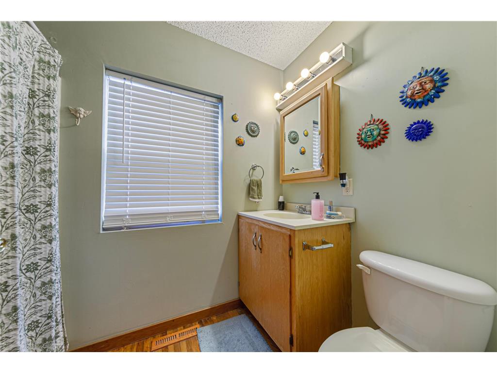 910 8th Avenue SW Austin MN 55912 7088463 image14