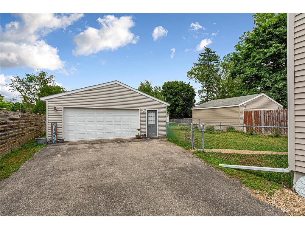 910 8th Avenue SW Austin MN 55912 7088463 image4