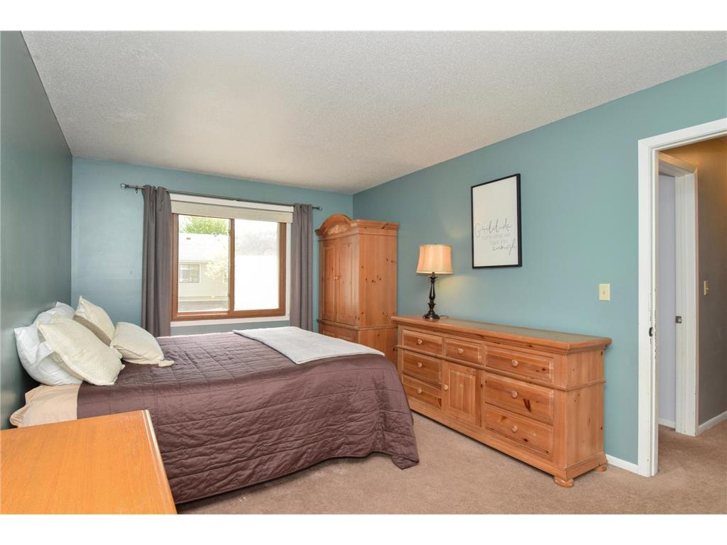 910 94th Avenue NE Blaine MN 55434 7071276 image18