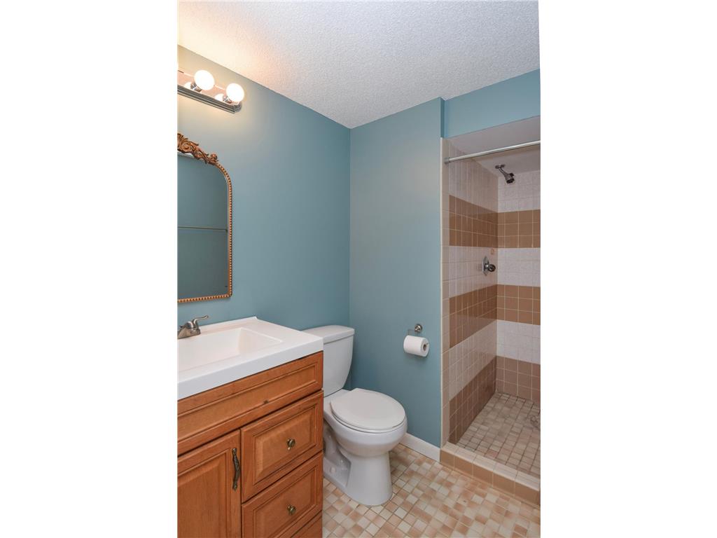 910 94th Avenue NE Blaine MN 55434 7071276 image24