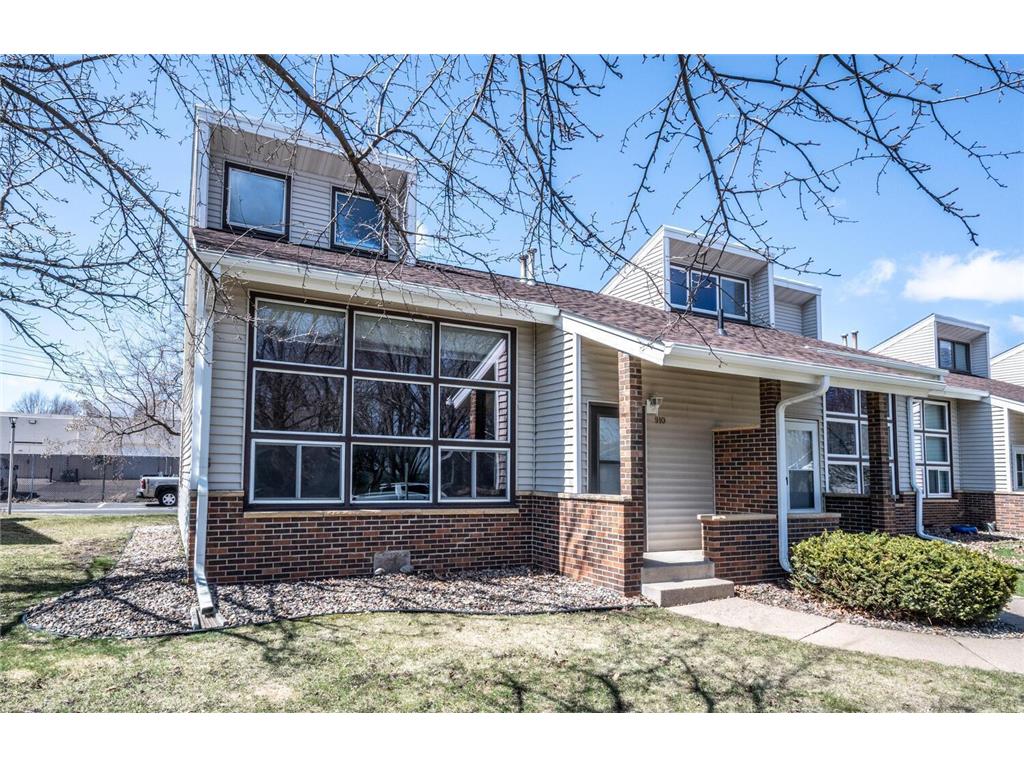 910 9th Street Farmington MN 55024 7041172 image1