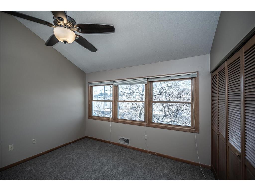 910 9th Street Farmington MN 55024 7041172 image22