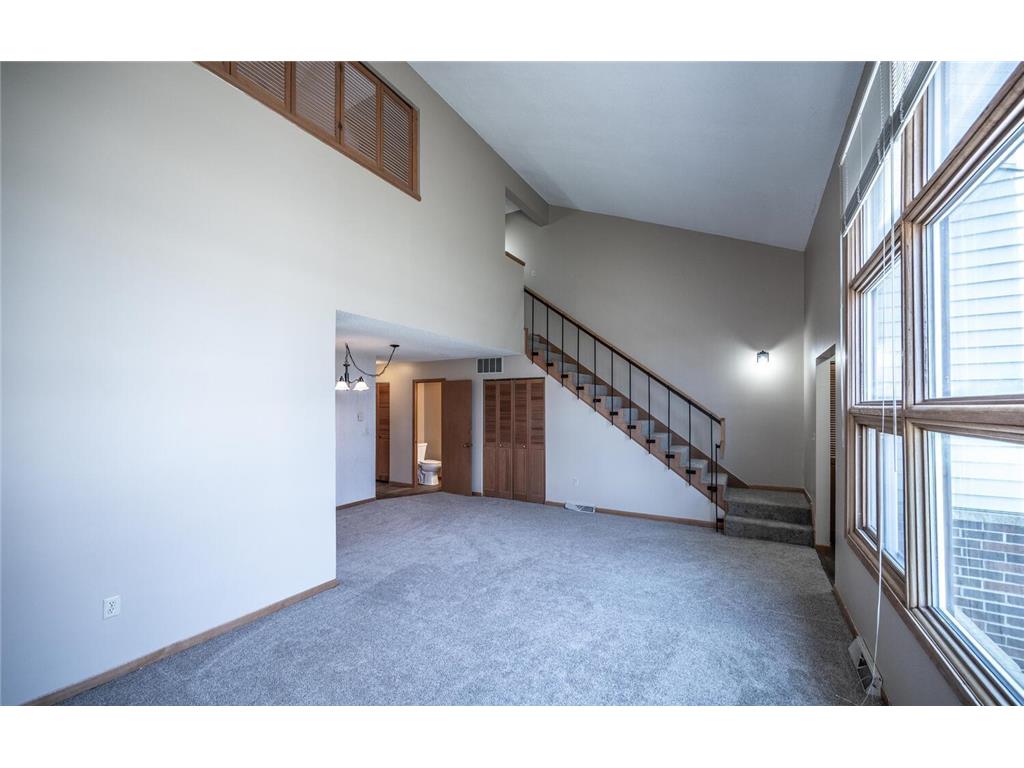 910 9th Street Farmington MN 55024 7041172 image9