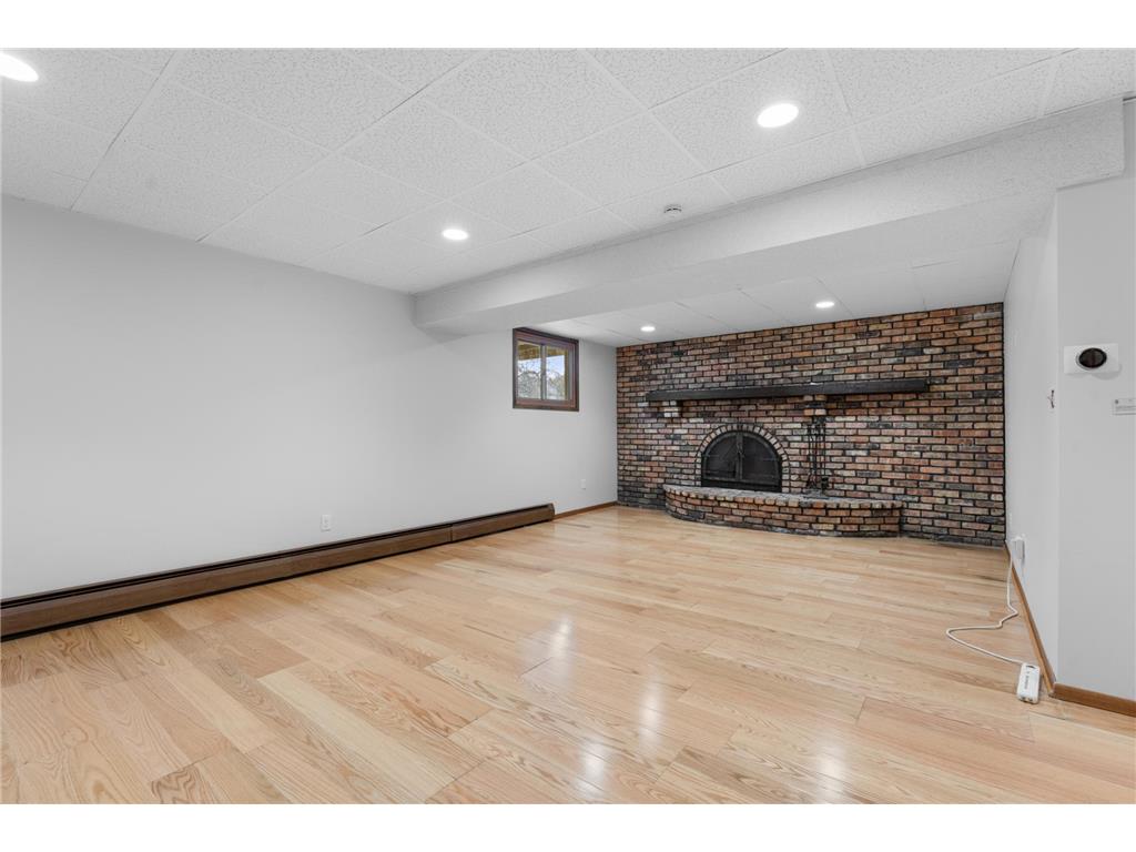 910 Byron Avenue N Byron MN 55920 7040364 image16