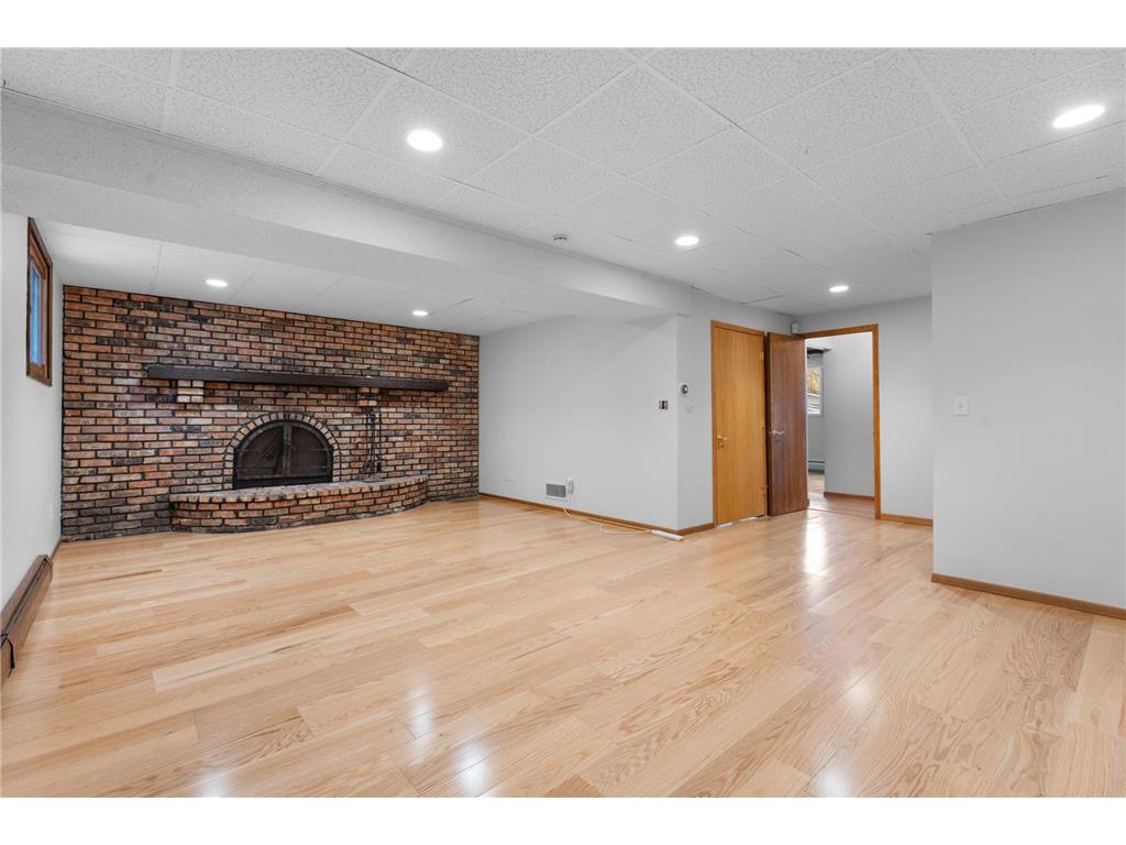 910 Byron Avenue N Byron MN 55920 7040364 image17