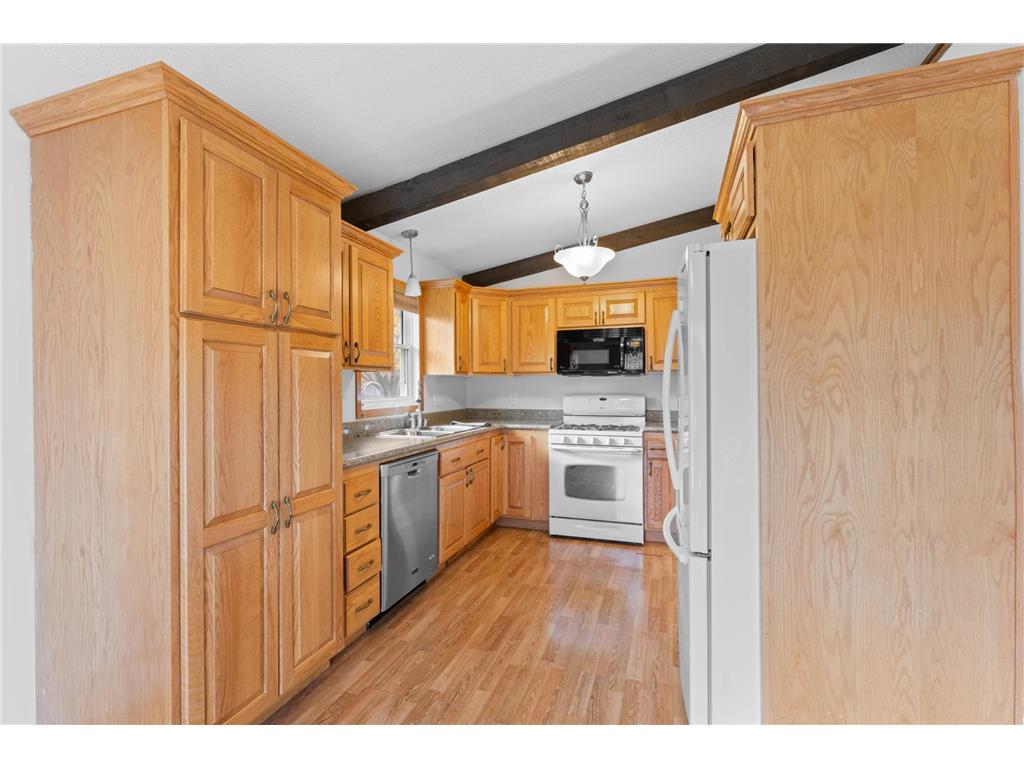 910 Byron Avenue N Byron MN 55920 7040364 image7