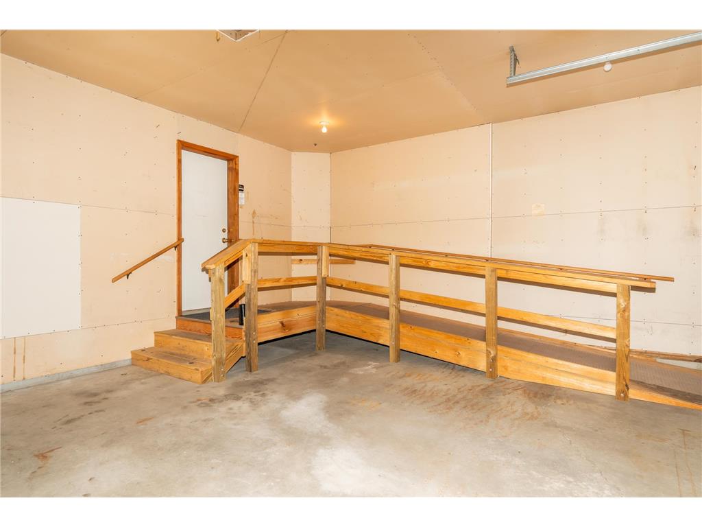 910 Deercreek Parkway Belle Plaine MN 56011 7030394 image40