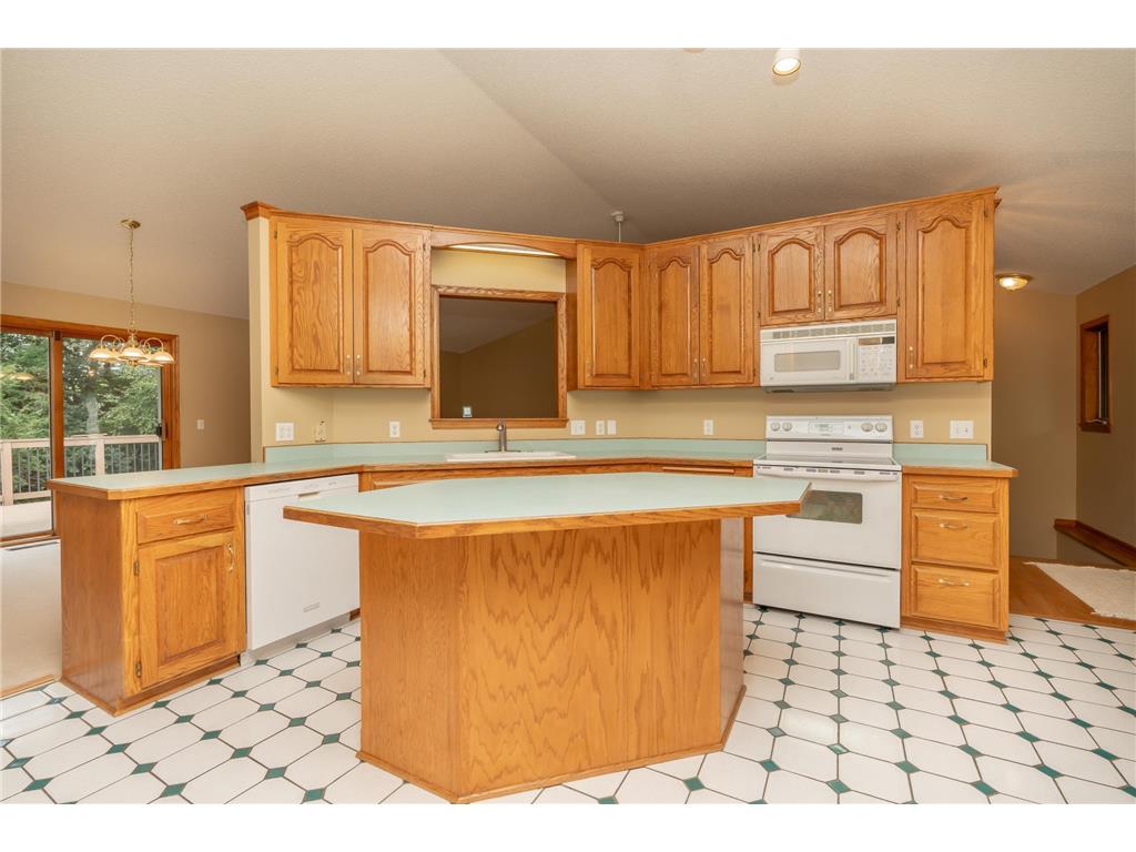 910 Deercreek Parkway Belle Plaine MN 56011 7030394 image8