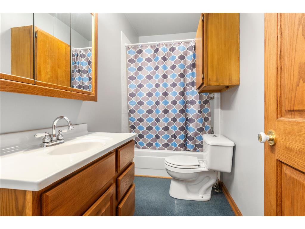 910 E Evergreen Street Isle MN 56342 - Mille Lacs Lake 7029143 image13