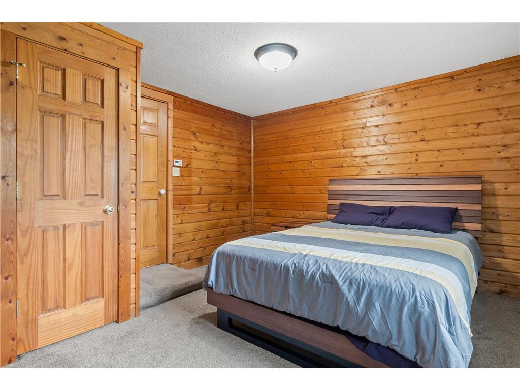 910 E Evergreen Street Isle MN 56342 - Mille Lacs Lake 7029143 image16