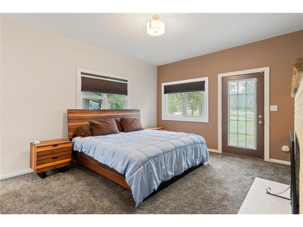 910 E Evergreen Street Isle MN 56342 - Mille Lacs Lake 7029143 image18