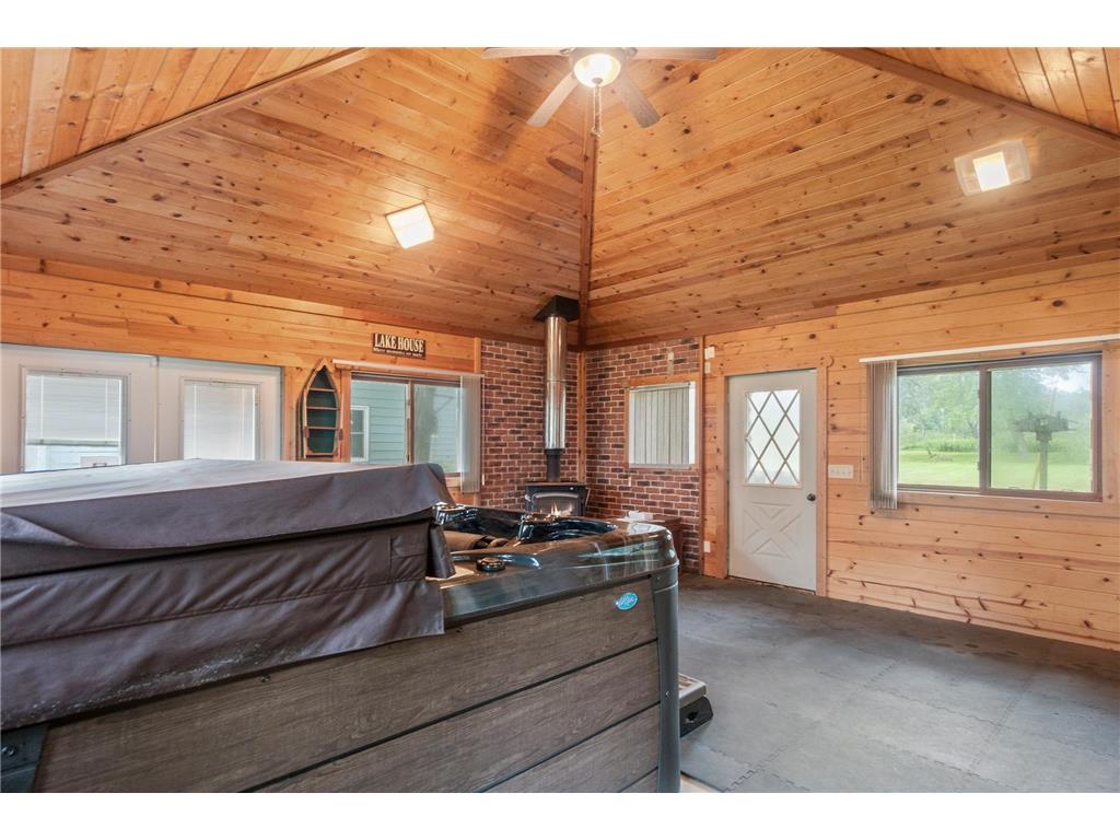 910 E Evergreen Street Isle MN 56342 - Mille Lacs Lake 7029143 image24