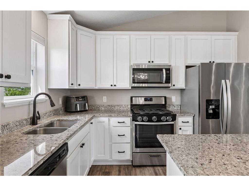 910 Emily Court NE Montgomery MN 56069 7061716 image11