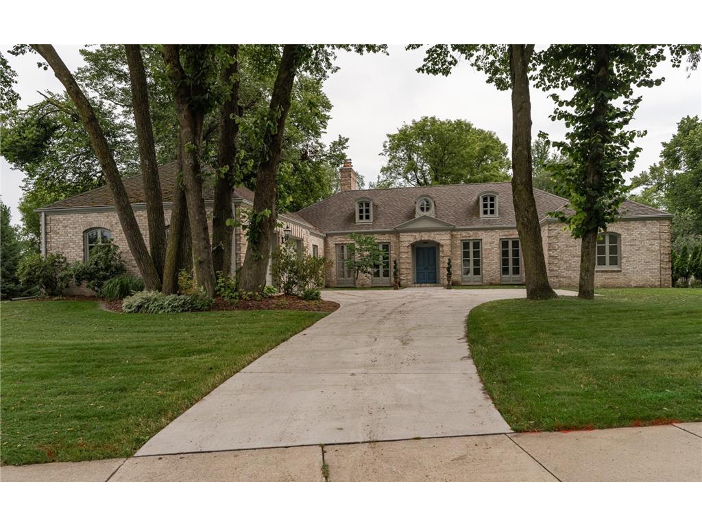 910 Folwell Drive SW Rochester MN 55902 6774531 image1