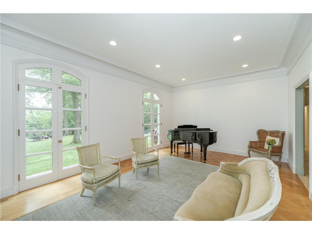 910 Folwell Drive SW Rochester MN 55902 6774531 image11