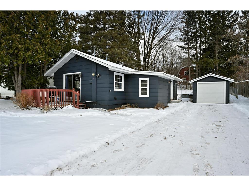 910 Grant Street Spooner WI 54801 6649854 image1