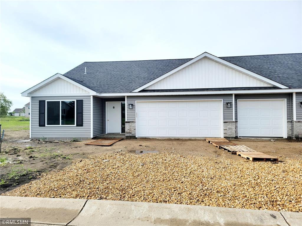 910 Katelyn Circle Montgomery MN 56069 6546518 image1