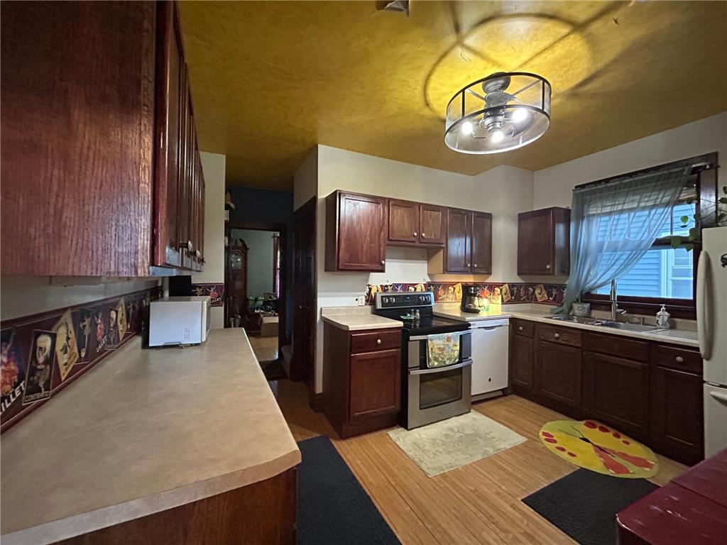 910 N 20th Street Superior WI 54880 6818420 image39