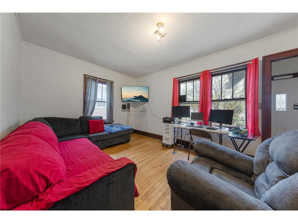910 N 2nd Street Mankato MN 56001 7058892 image12