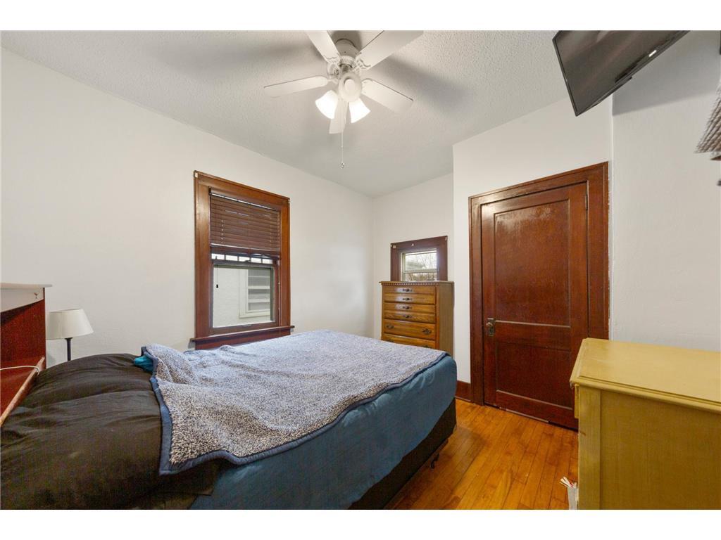 910 N 2nd Street Mankato MN 56001 7058892 image19