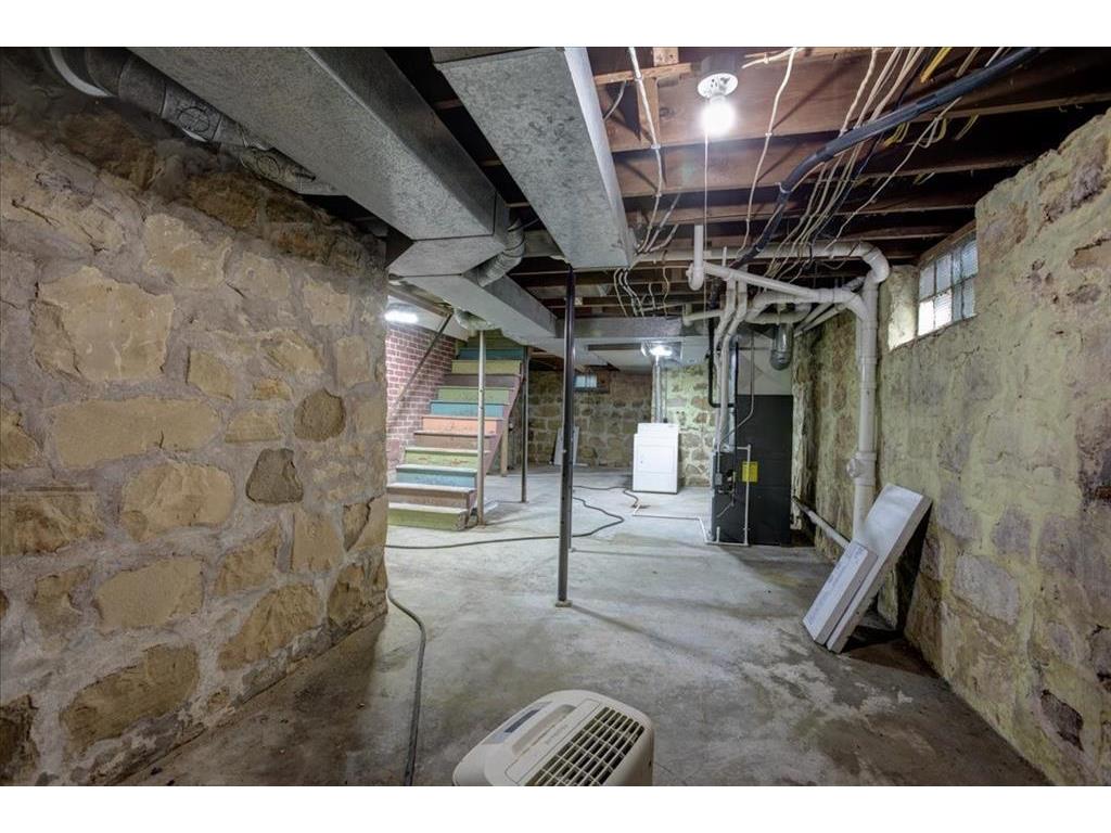 910 Oakwood Boulevard Menomonie WI 54751 7106839 image37