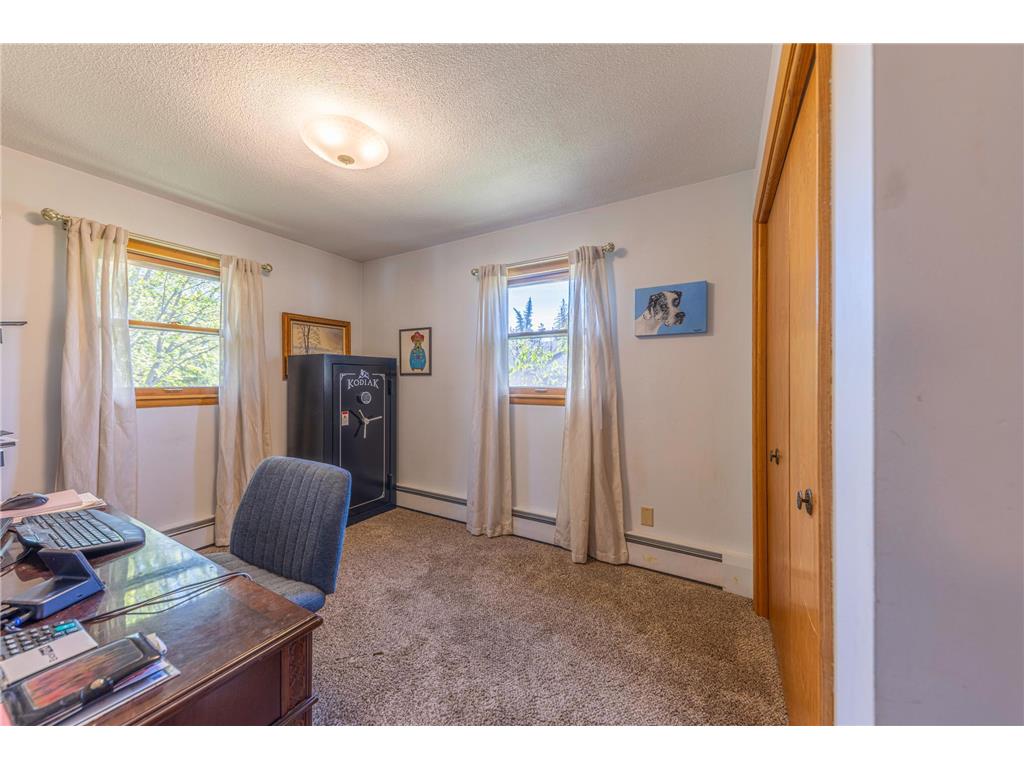 910 SW 4th Avenue Grand Rapids MN 55744 7078768 image14