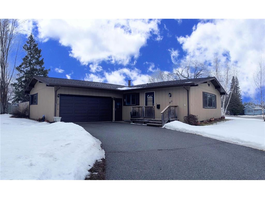 910 SW 5th Avenue Grand Rapids MN 55744 6631308 image1