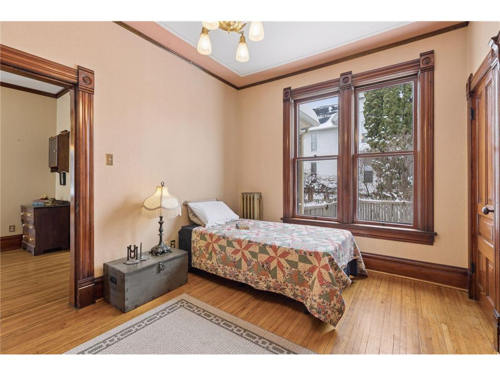 910 W 4th Street Red Wing MN 55066 7001283 image13