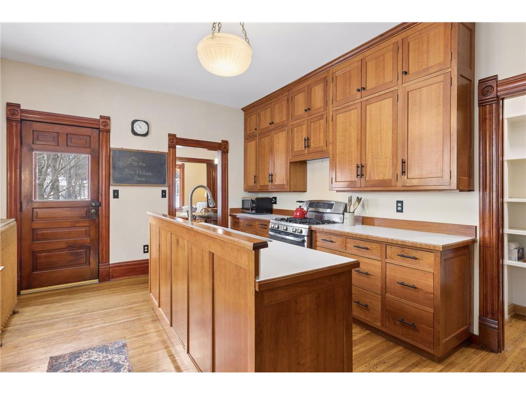 910 W 4th Street Red Wing MN 55066 7001283 image17