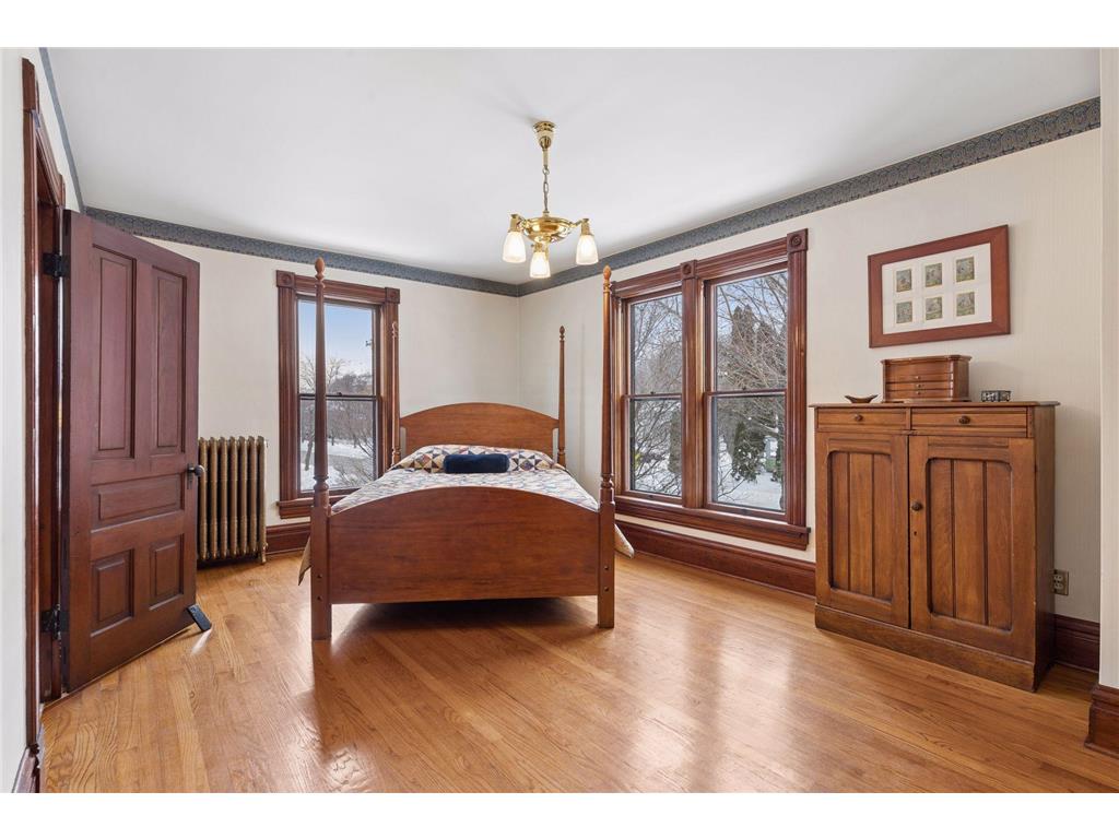 910 W 4th Street Red Wing MN 55066 7001283 image23