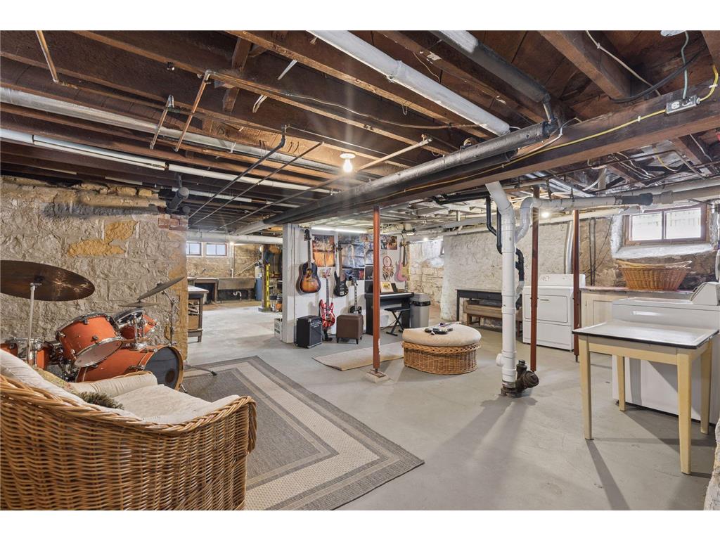 910 W 4th Street Red Wing MN 55066 7001283 image37