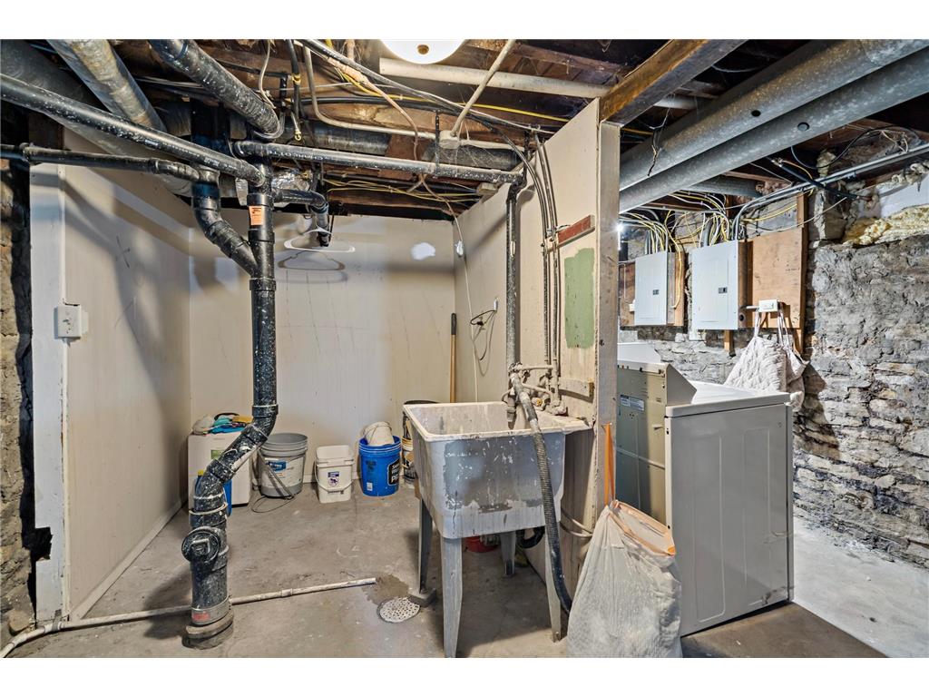 910 Wilson Avenue Saint Paul MN 55106 7107069 image26
