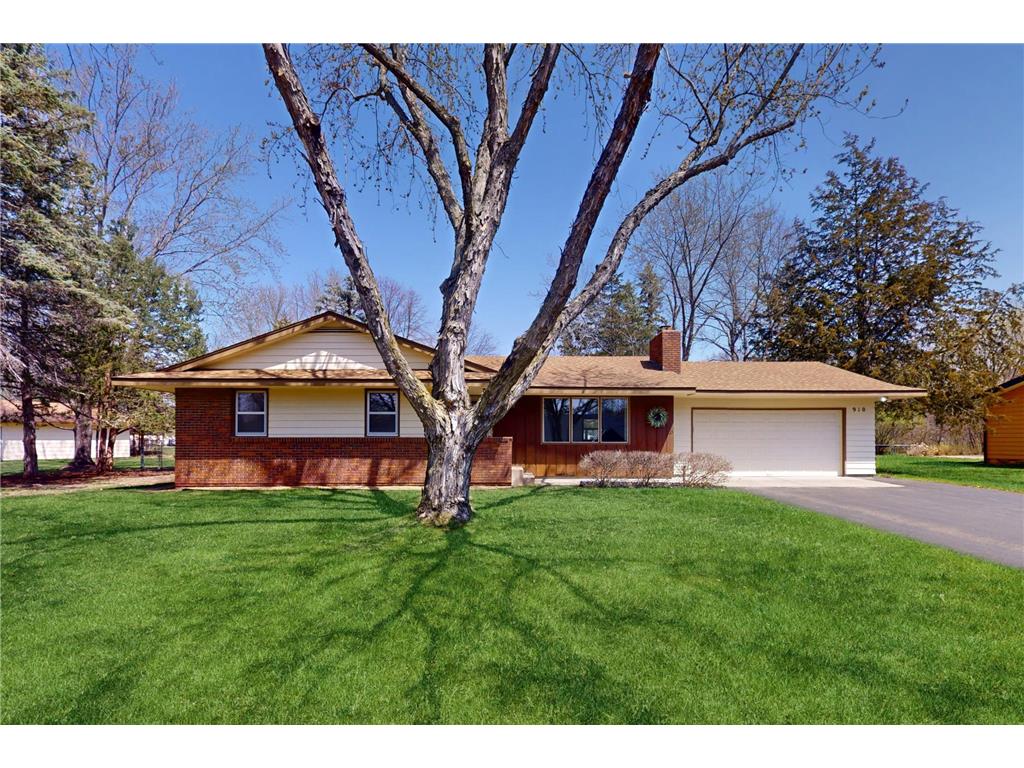 910 York Avenue NW Elk River MN 55330 6512117 image1