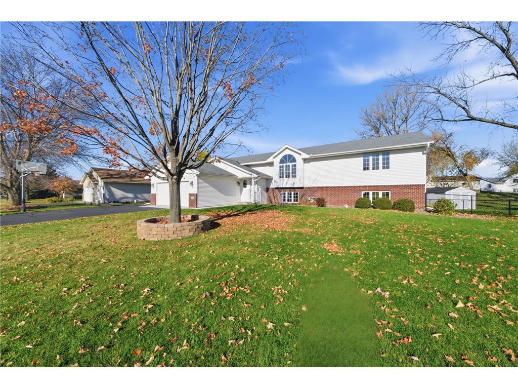 9100 Hampshire Avenue N Brooklyn Park MN 55445 6814875 image1